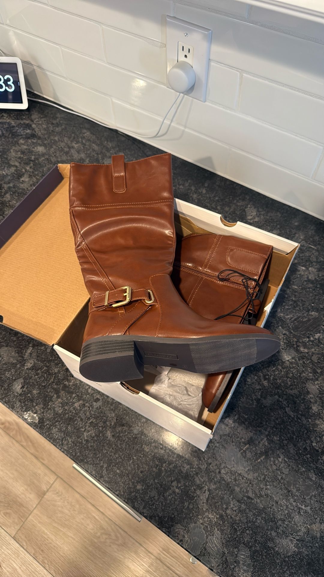 New Women Brown Boots