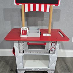 KidKraft My Ultimate Snack Stand