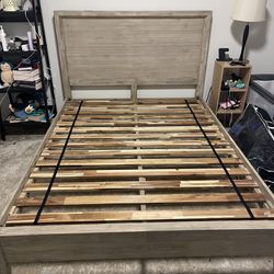 Wood Bed Frame (queen)