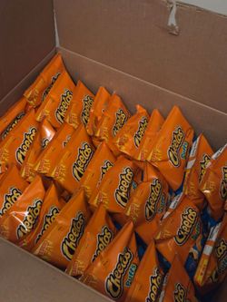 Cheetos Puffs Full Box