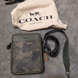 Coach Sullivan Camo Crossbody 