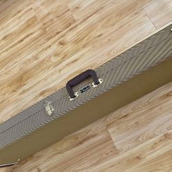 Fender Pro Series Precision / Jazz Bass Case - Tweed