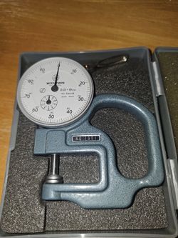 [New] Mitutoyo/ 7301A / Dial Indicators Dial Thickness Gauge,0-10mm Range,0.01mm