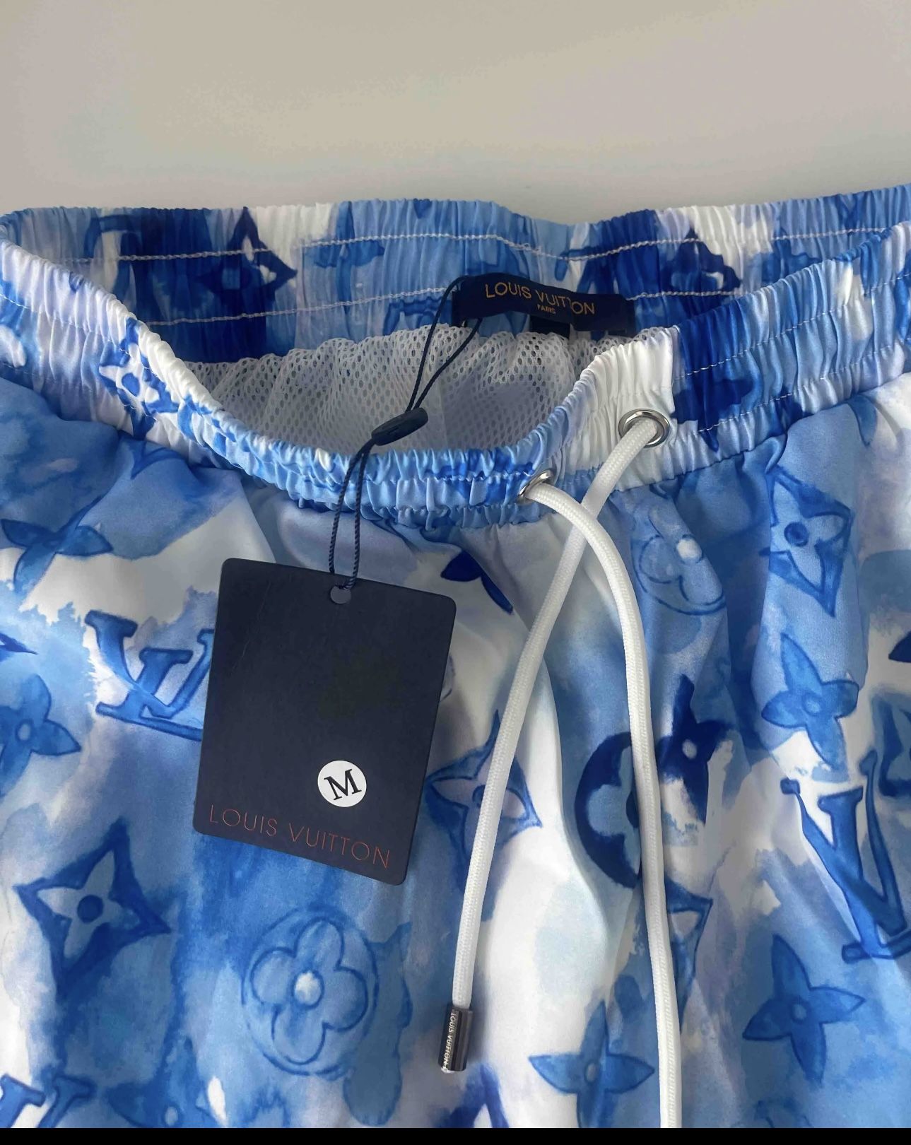 Lv Shorts