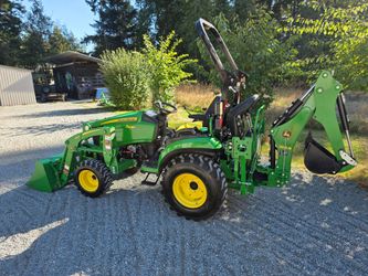 2021 John Deere 2025R tractor Mint
