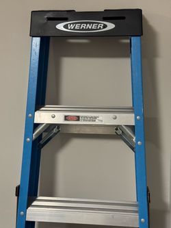 6’ Werner Ladder 250lb rating
