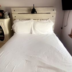 Grey/white Bed Frame