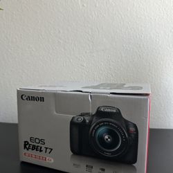 CANON EOS REBEL T7 18-55 MM F/3.5-5.5