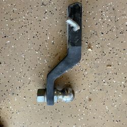 4 Inch Offset Hitch With Ball