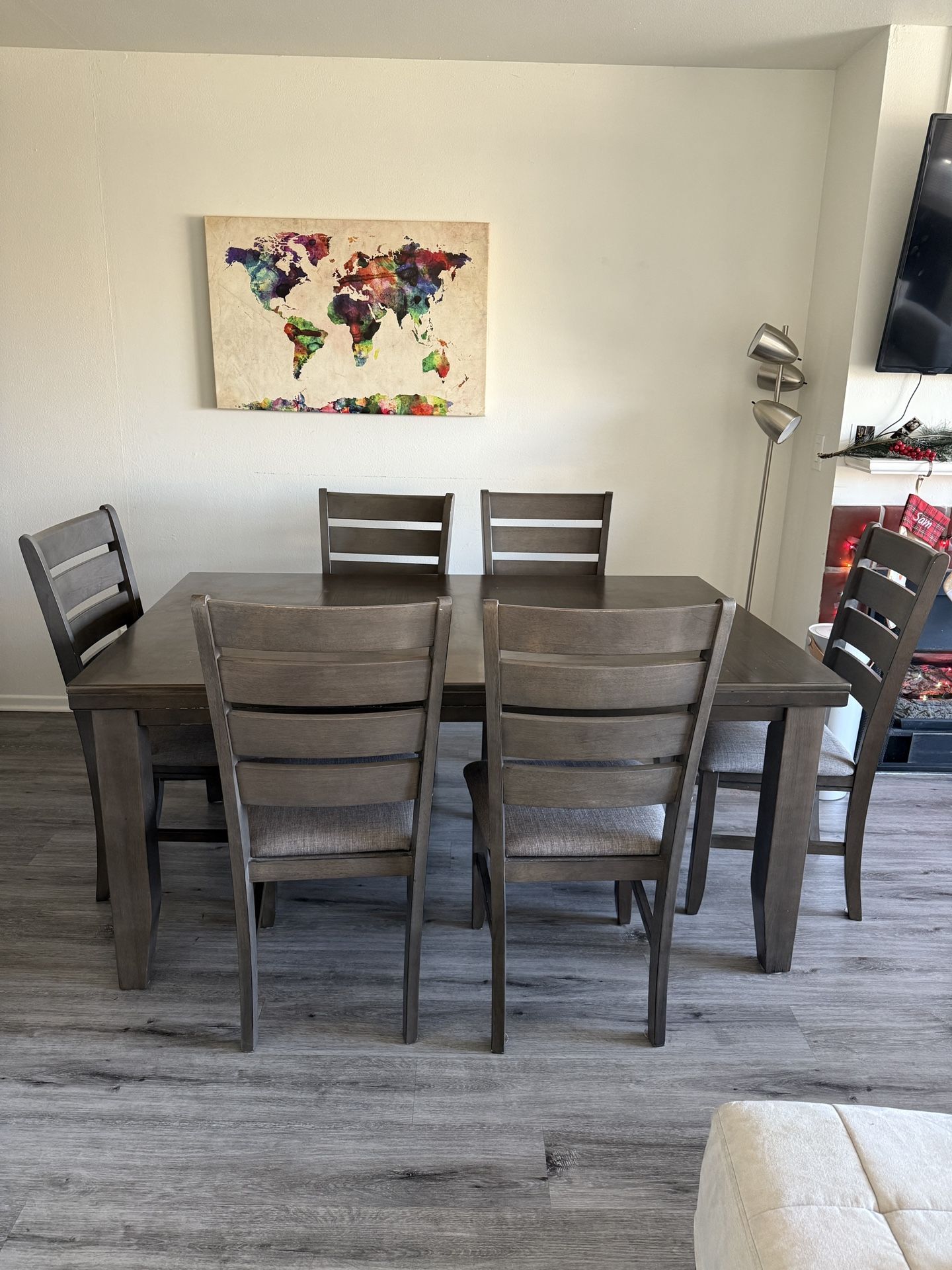 Solid Wood Dining Room Table + 6 Chairs for Sale in Los Angeles, CA