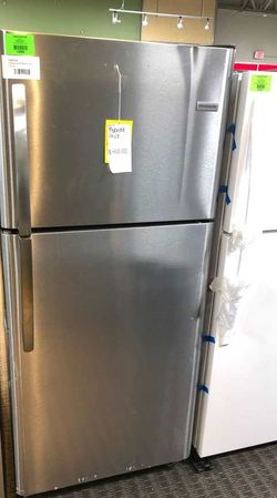 Brand New Frigidaire Top Freezer Refrigerator (Model:LFTR2021TF) UWL