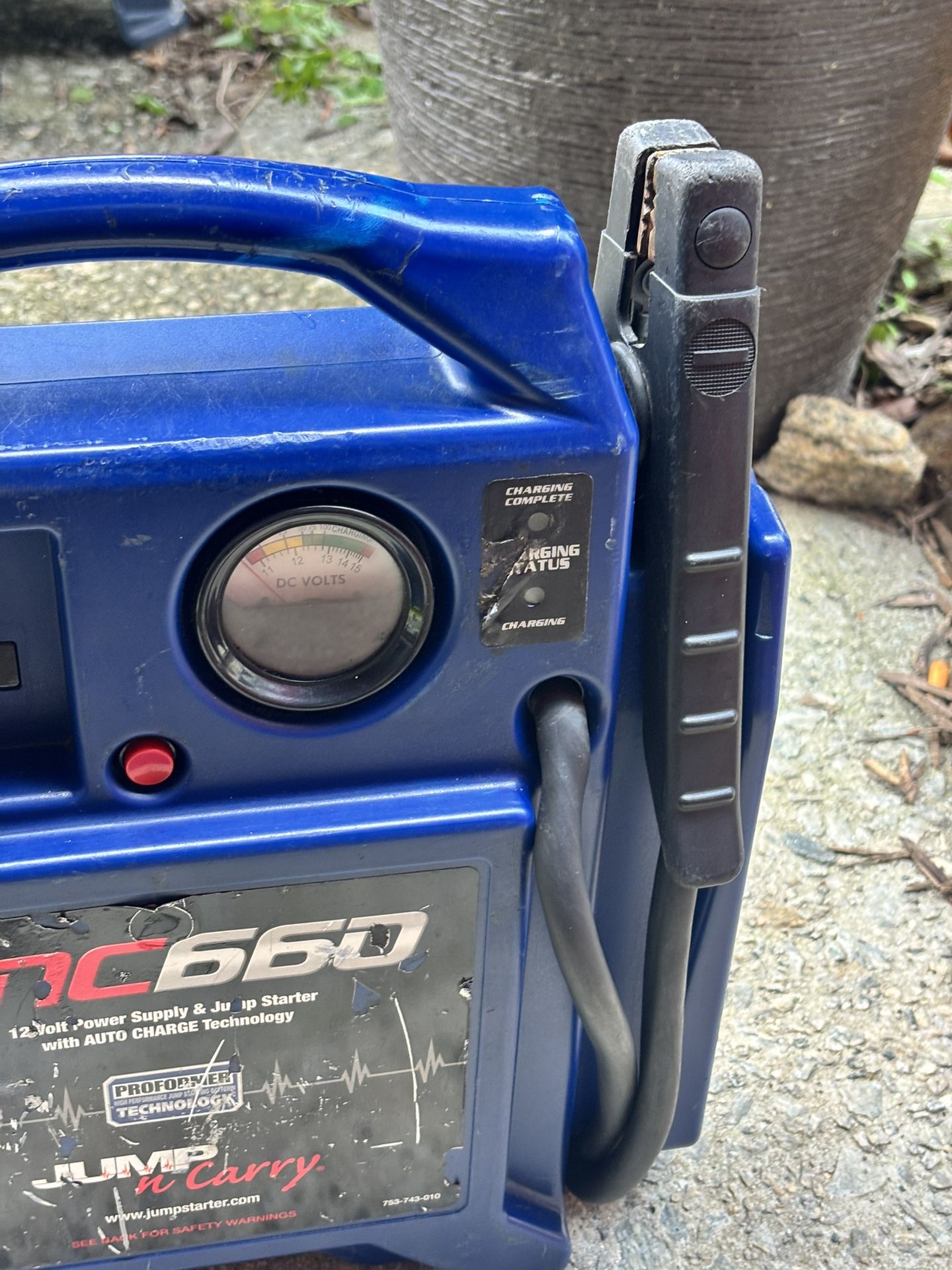 💥 Car Battery Jump Starter JNC660 💥