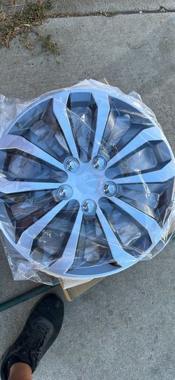 Hubcaps
