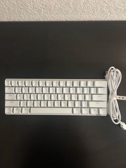 White Razer gaming keyboard