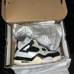 Air Jordan 4 Retro (GS) 
