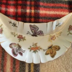 Crescent Shaped Bone Dish  Lefton (Japan) X1573  Butterflies and Flowers pattern Like new