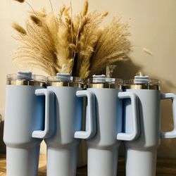 $12 Each Stainless Steel Hot And Cold Mug It’s 40oz Brand New And Pick Up Gahanna