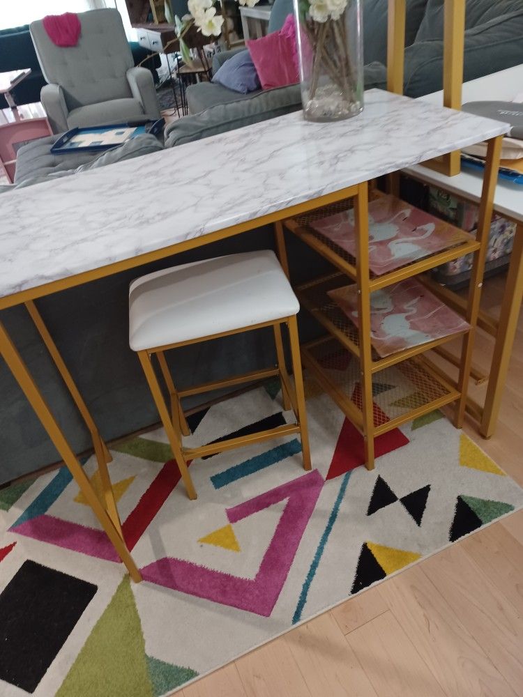 Desk With Matching Shelves