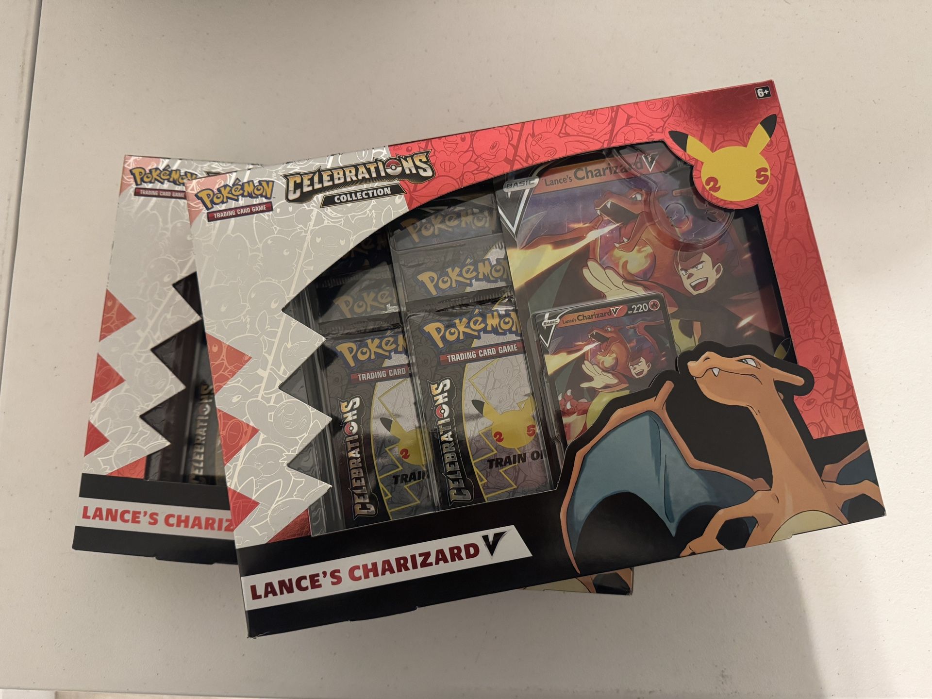 Pokemon celebrations Collection - Lance’s Charizard V