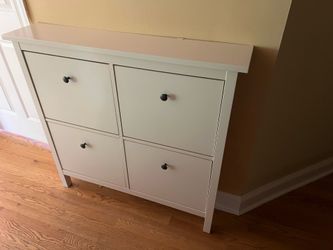 Shoe storage/cabinet
