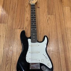 Squier Mini Stratocaster by Fender - Electric Guitar