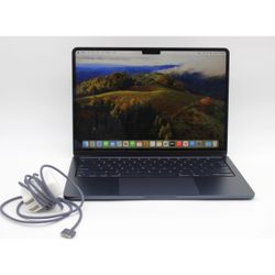 2022 Apple MacBook Air 13.6" M2 8 Core 3.5GHz 8GB RAM 256GB SSD A2681