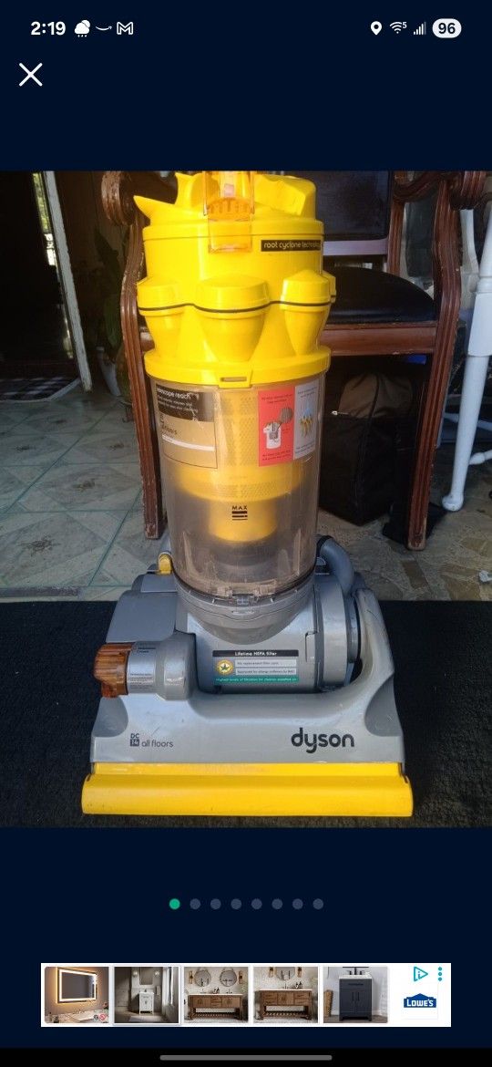 Dyson Vacuum Cleaner 