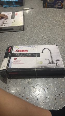 kitchen faucet