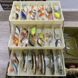 Vintage Bass Pro Tackle Box filled with vintage 70's ~ 90's fishing lures and baits for Sale in Orange, CA - OfferUp Vintage Bass Pro Tackle Box filled with vintage 70's ~ 90's fishing lures and baits for Sale in Orange, CA - OfferUp