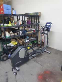 Life Fitness X1 Elliptical 