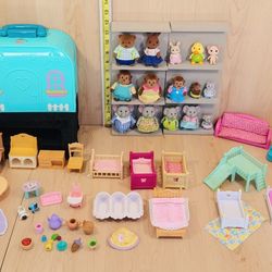 Lil Woodzeez /Calico Critters Lot