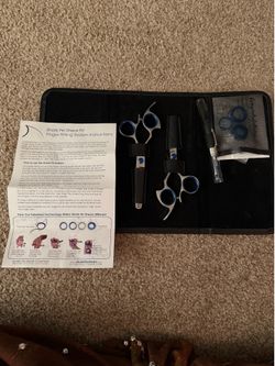 Shark Fin Shear Fit Finger Fitting Scissor Kit – Excellent Condition