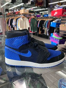 Air Jordan 1 Retro High Flyknit Royal
