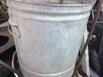 Galvanized steel Bucket