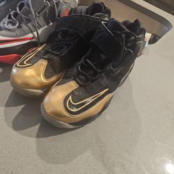 Ken Griffey Sneakers