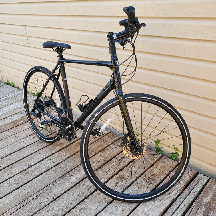 Trek Zektor 3  56cm Bike