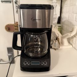 Coffee maker 