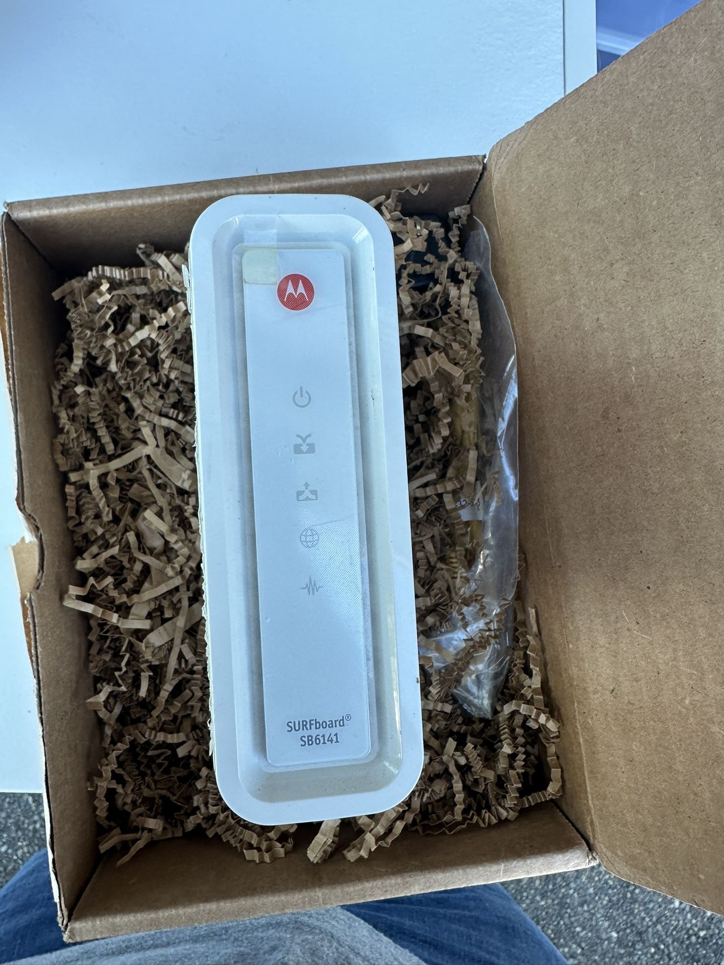 Surfboard Sb6141 Modem