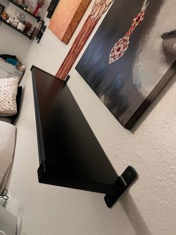 Wall shelves