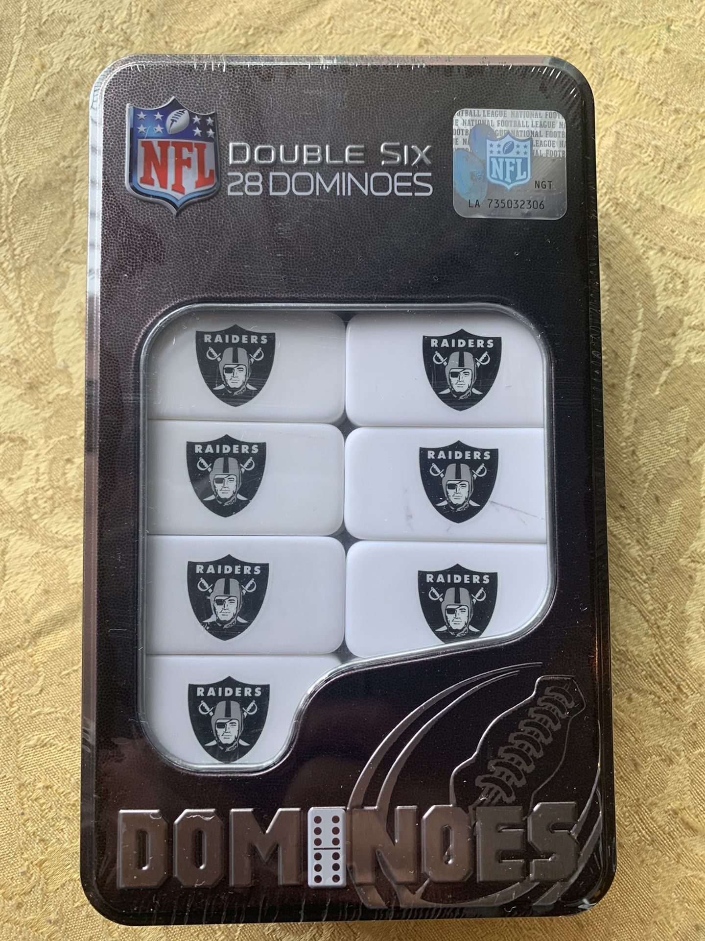 NFL Las Vegas Raiders Dominoes Set