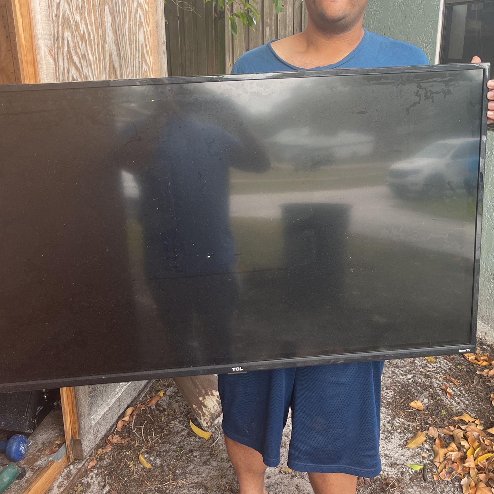TCL 48” Tv, For Sale