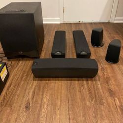 KLIPSCH 5.1 WIRED SPEAKERS AND YAMAHA RX-V567 7.1 AV RECEIVER WITH REMOTE AND HDMI PORTS $600 FINAL PRICE 