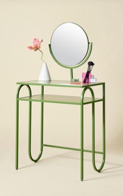 Urban Outfitters: Lucie Squiggle Iron Mirror Vanity
