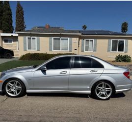 2012 Mercedes-Benz C-Class