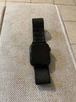Apple Watch Series 5 Nike Edition