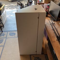 Free Floating Desk - Porch Pickup