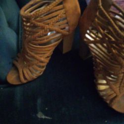 Guess Heels 
