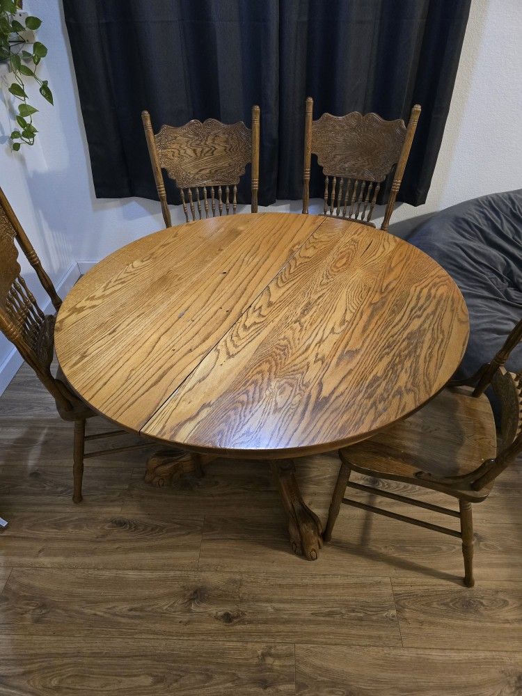 4 Person Kitchen Table Set