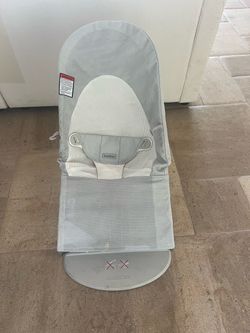 Baby Bjorn bouncer