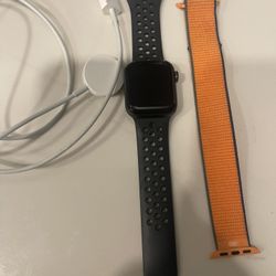 Nike Apple Watch 